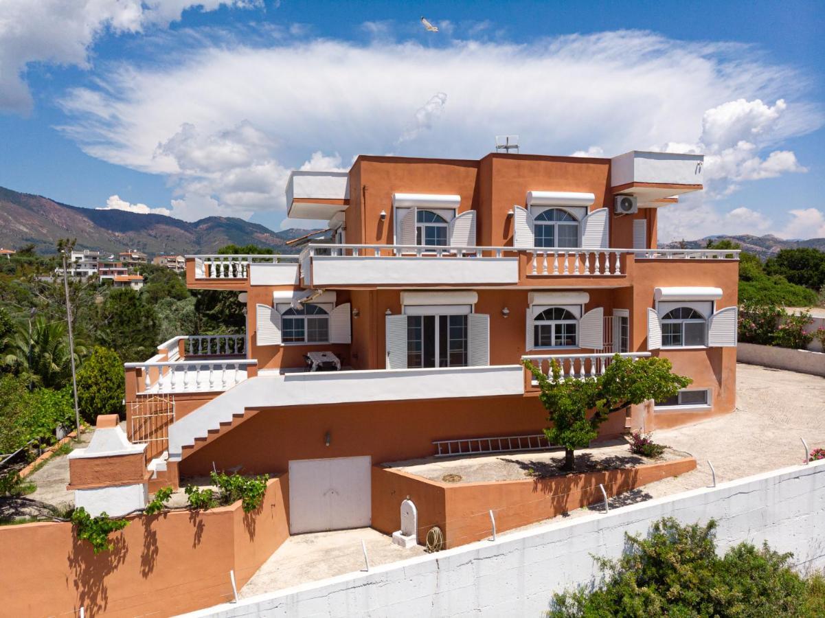 Villa Gonates Limenaria  Exteriör bild