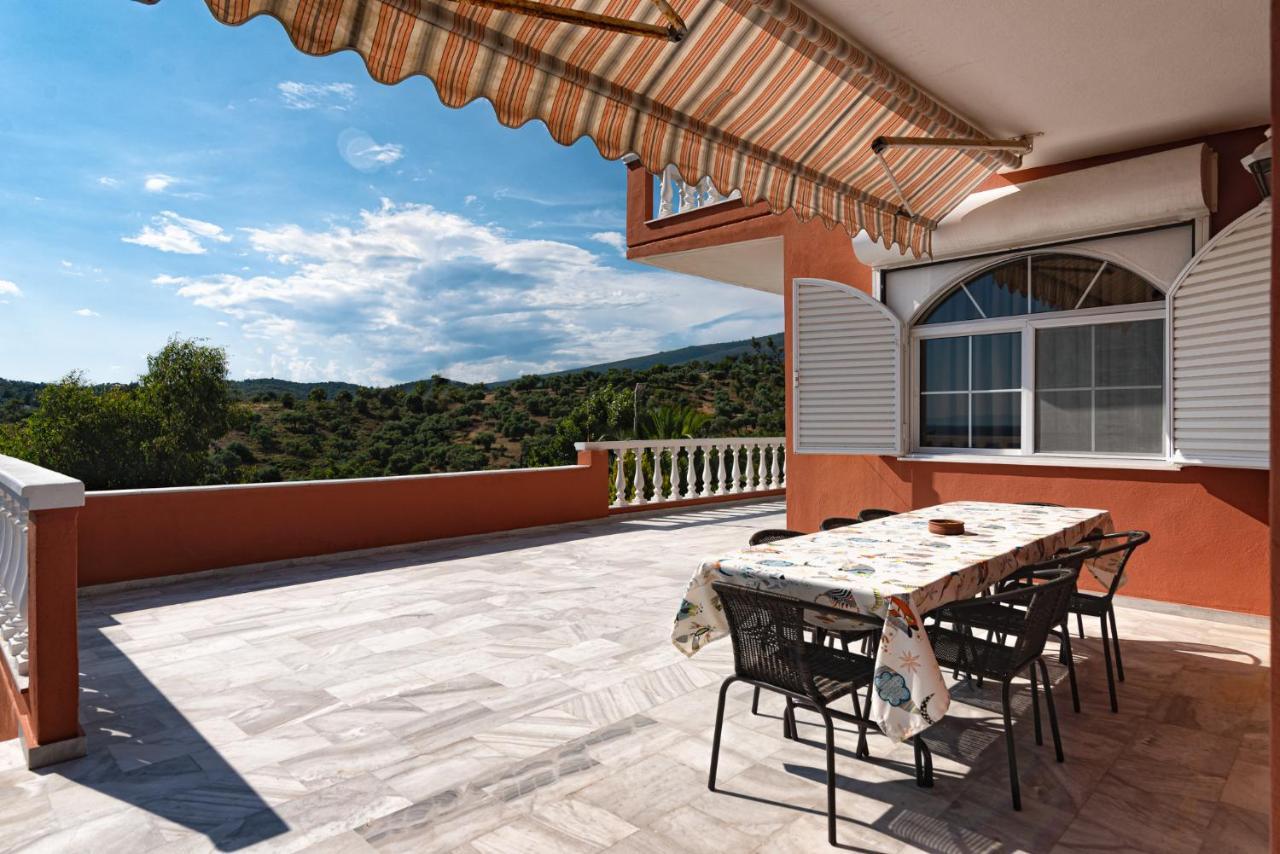 Villa Gonates Limenaria  Exteriör bild