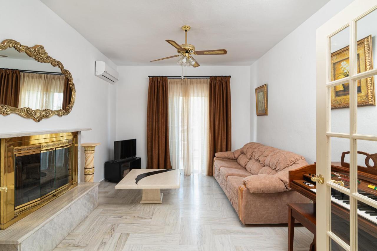 Villa Gonates Limenaria  Exteriör bild
